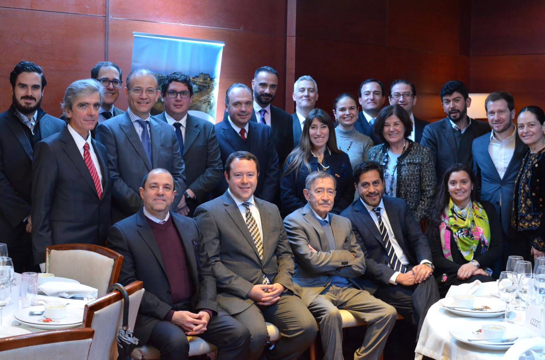 La Cámara de Comercio Chileno Colombiana dio la bienvenida al nuevo Embajador de Colombia en Chile, Sr. Rafael Alberto Rendón Cuartas.