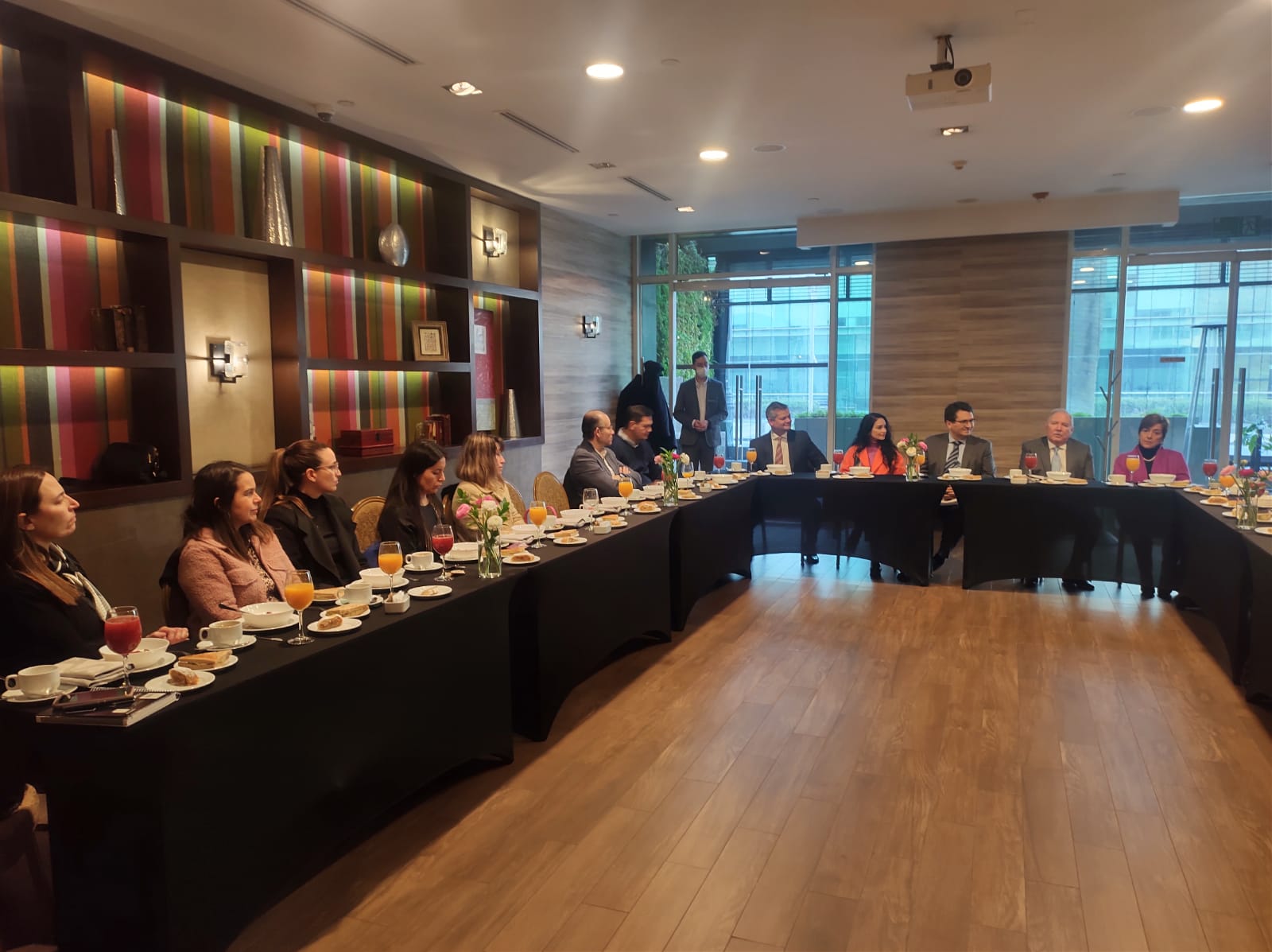 Desayuno CCCC Autoridades